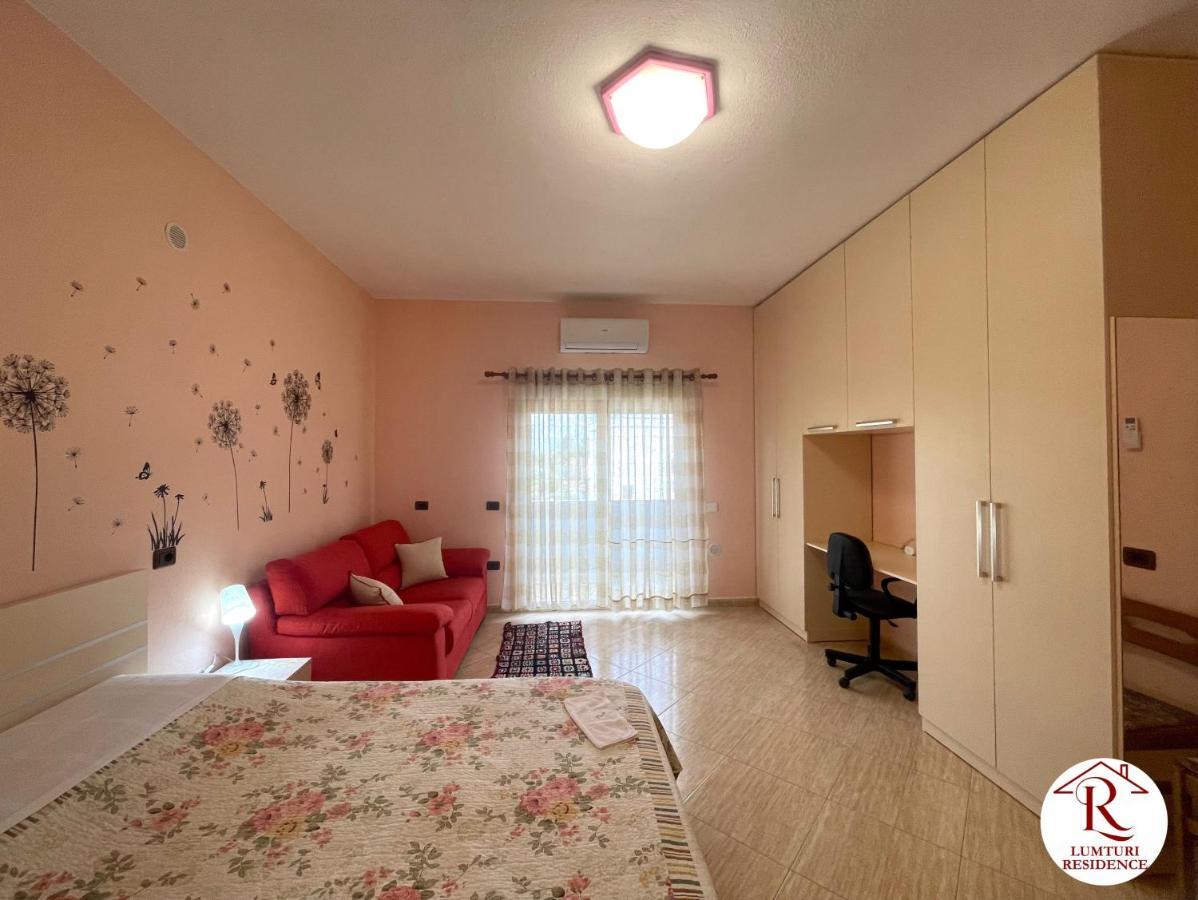 Apartment Lumturi Resident *